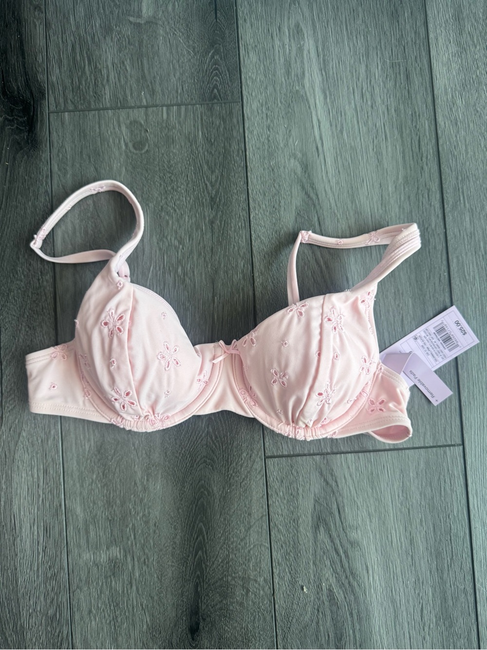 new Light Pink swimsuit bikini top S 4 6  Embroidered Lace Underwire Bra